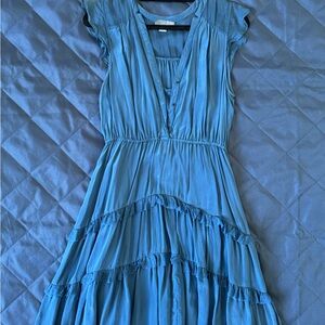Blue Tiered Ruffle Midi Dress Size 8 – Flutter Sleeves Anthropologie / dil